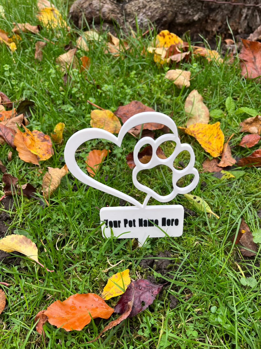 Pet Memorial - Heart Name/Year